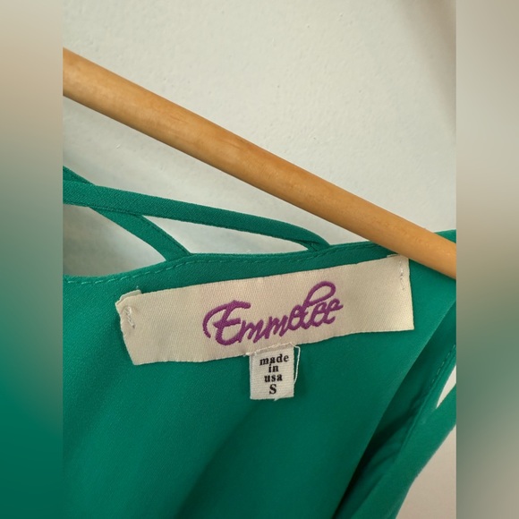 Green Spaghetti Strap Top - Picture 4 of 4